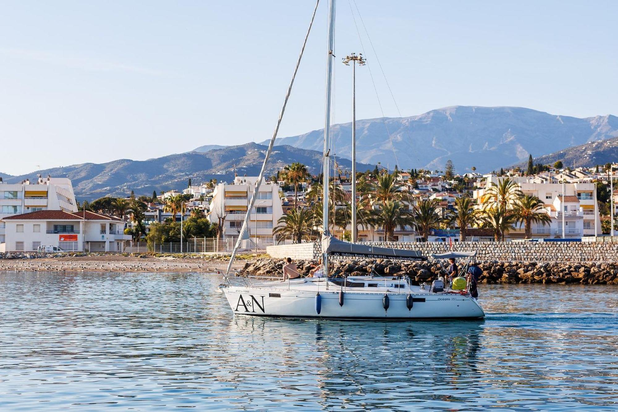 A&N Villa Catiana Torre Del Mar Bagian luar foto